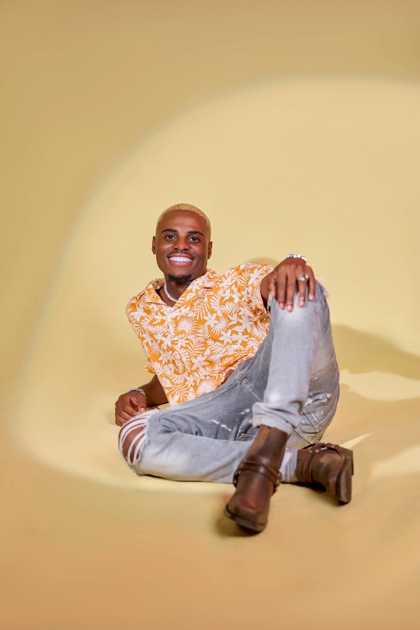 Golden Hour Studio — Director Chall Fashion photography